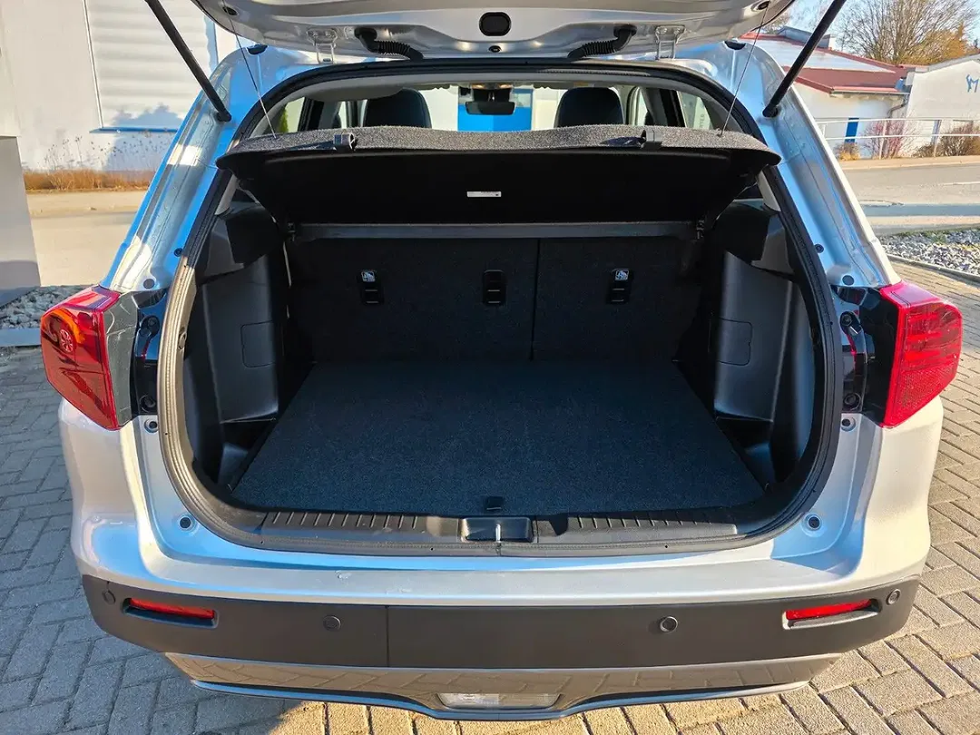 Suzuki Vitara Hybrid 1.4 BOOSTERJET AllGrip Comfort+ - Thumbnail 10