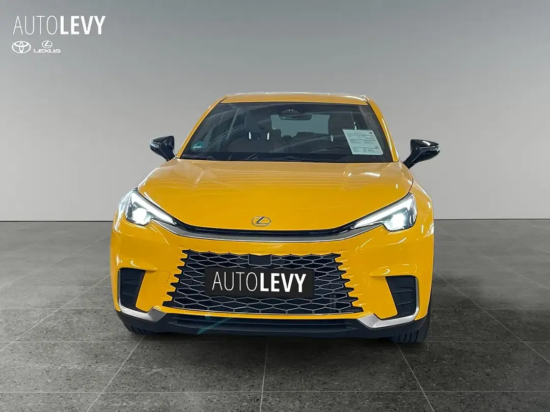Lexus LBX Comfort - Thumbnail 8