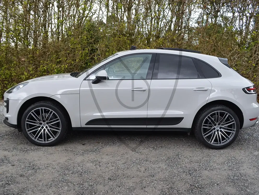 Porsche Macan 2.0 Turbo - Thumbnail 3