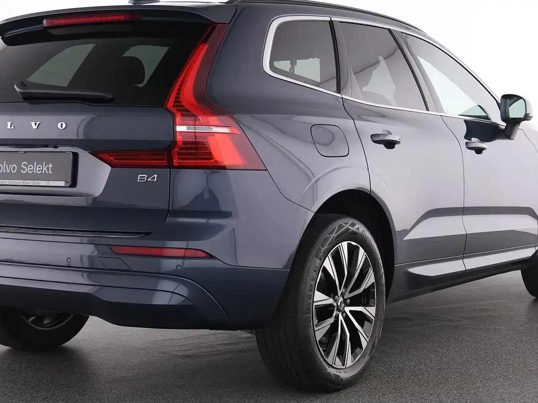 Volvo XC60 B4 Core - Thumbnail 9