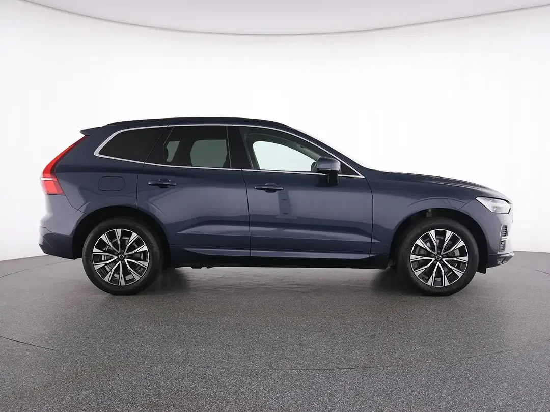 Volvo XC60 B4 Core - Thumbnail 11