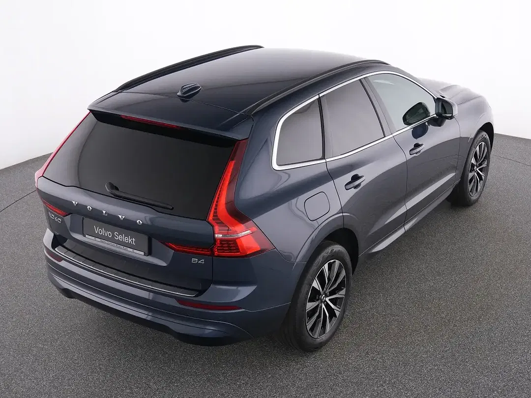 Volvo XC60 B4 Core - Thumbnail 18