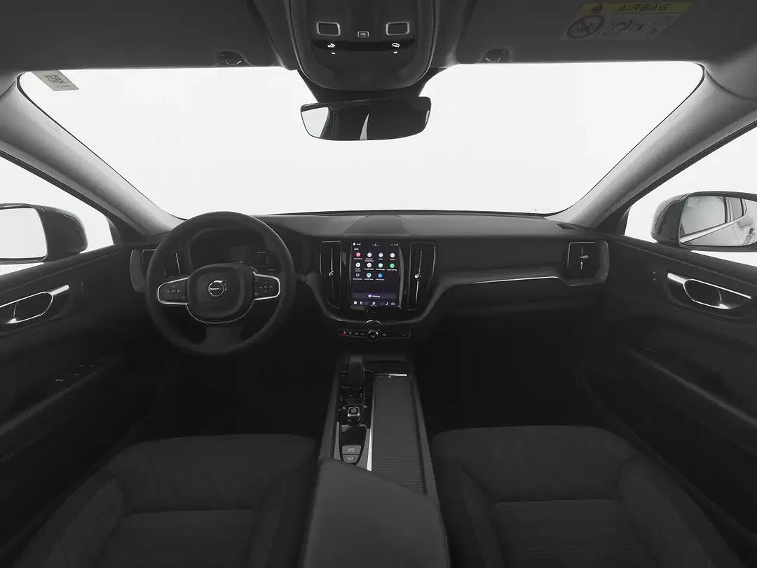 Volvo XC60 B4 Core - Thumbnail 3