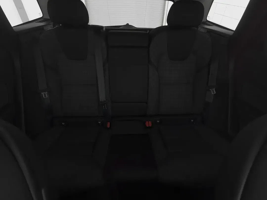 Volvo XC60 B4 Core - Thumbnail 5