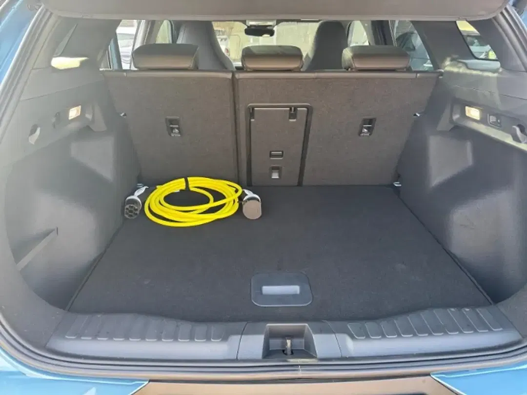 Ford Explorer EV Premium - Thumbnail 12