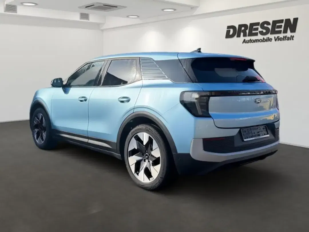 Ford Explorer EV Premium - Thumbnail 4