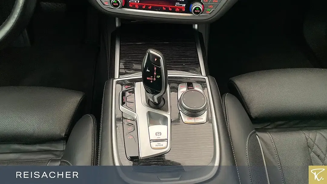BMW 730 - Thumbnail 6