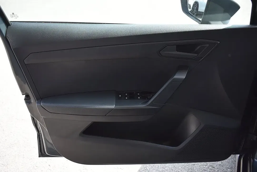 SEAT Ibiza Reference - Thumbnail 10