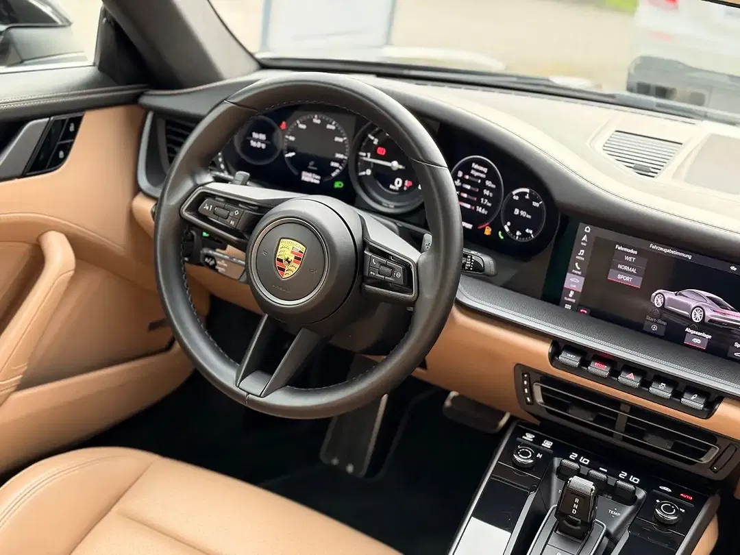 Porsche 911 Carrera S - Thumbnail 28
