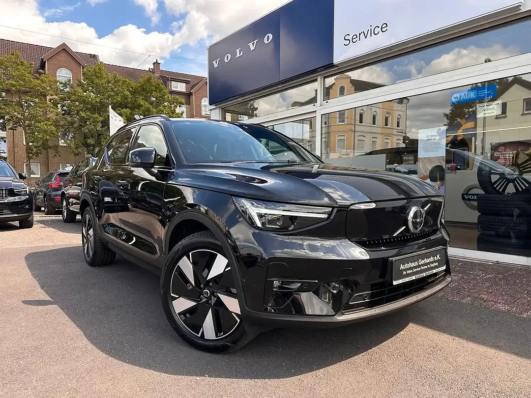 Volvo EX40 AWD Plus - Thumbnail 4