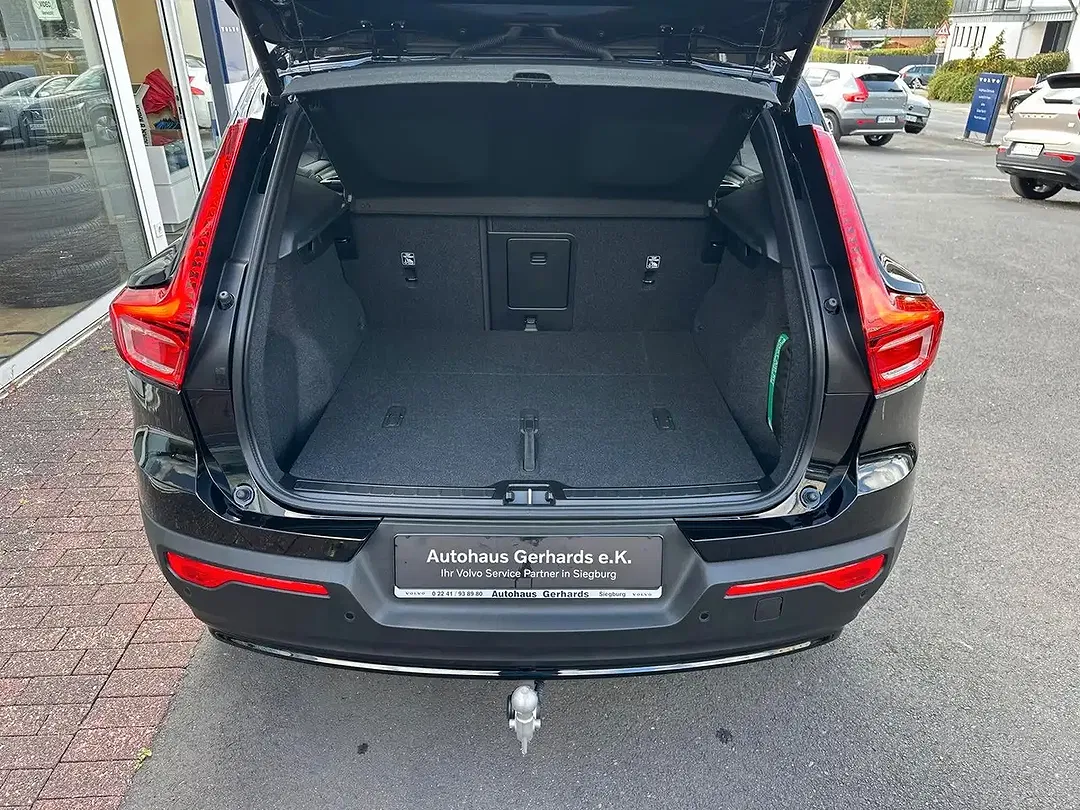 Volvo EX40 AWD Plus - Thumbnail 9
