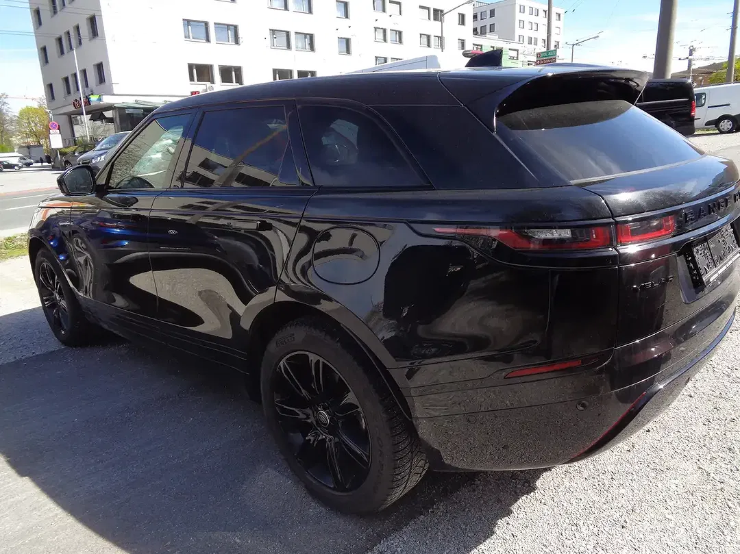 Land Rover Range Rover Velar P400e - Thumbnail 8