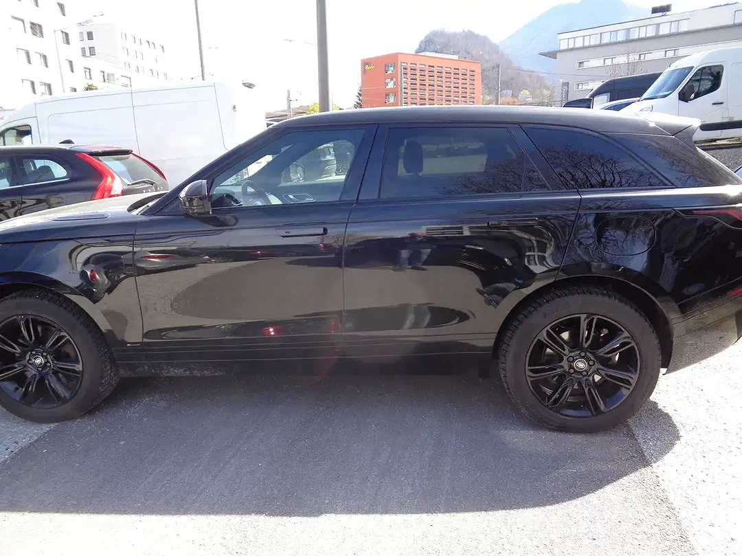 Land Rover Range Rover Velar P400e - Thumbnail 9