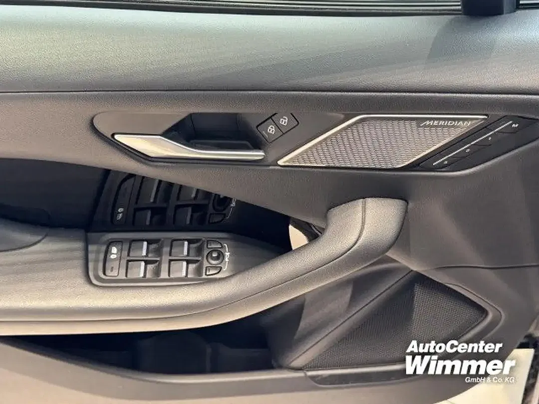 Jaguar I-Pace EV400 4x4 S Black - Thumbnail 12