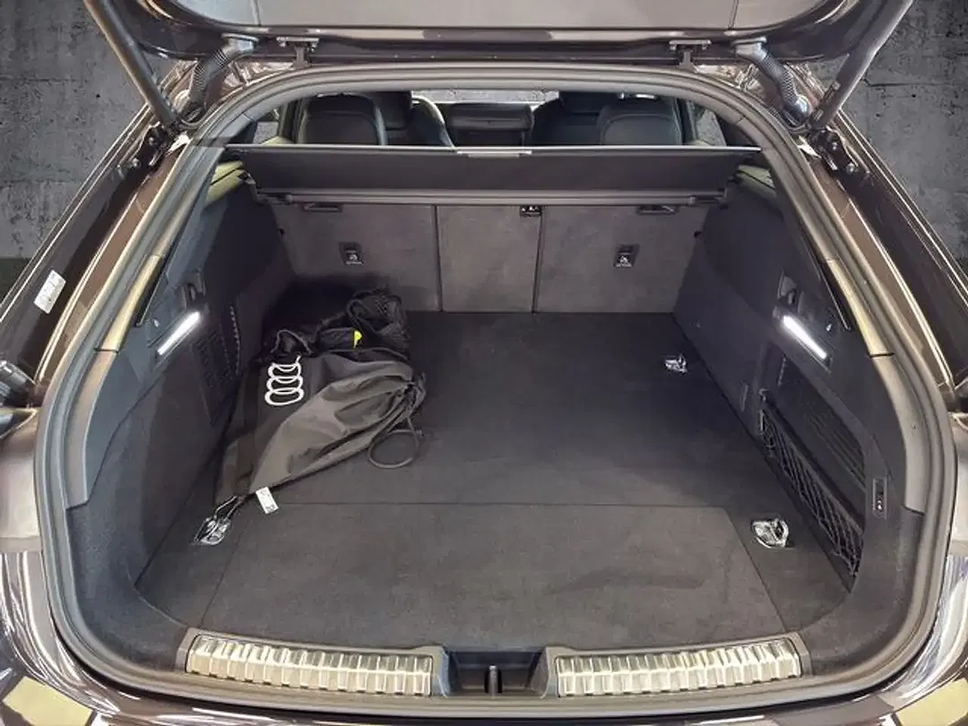 Audi A6 S tronic quattro Avant - Thumbnail 11