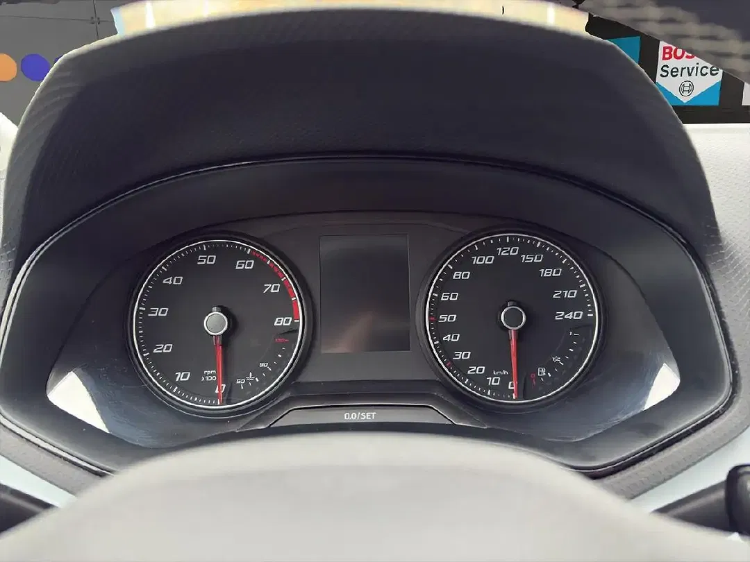 SEAT Ibiza - Thumbnail 11