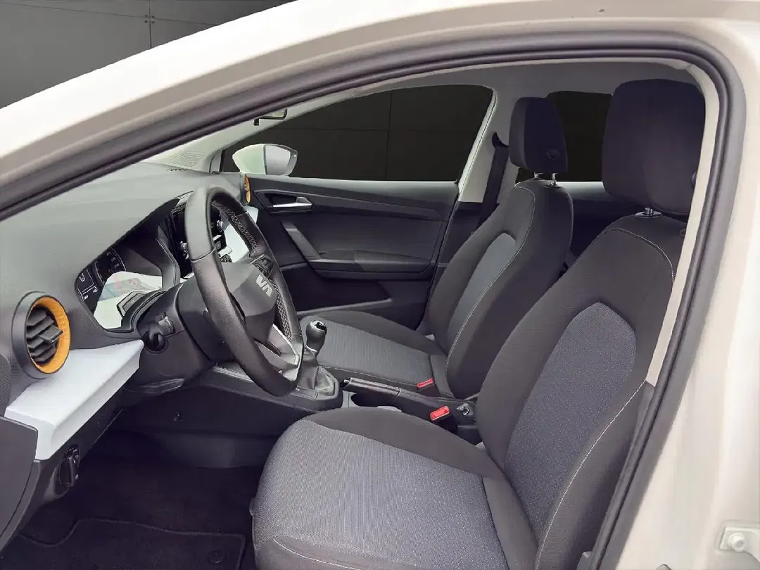 SEAT Ibiza - Thumbnail 9