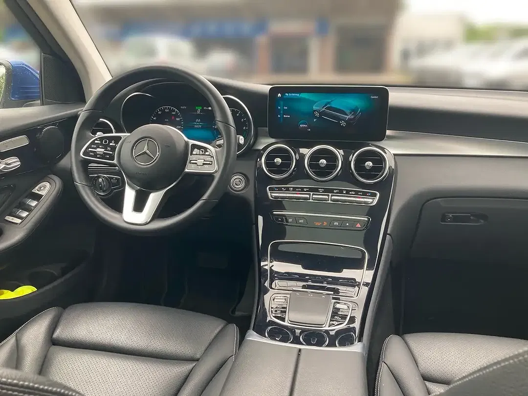 Mercedes-Benz GLC 300 4MATIC - Thumbnail 7