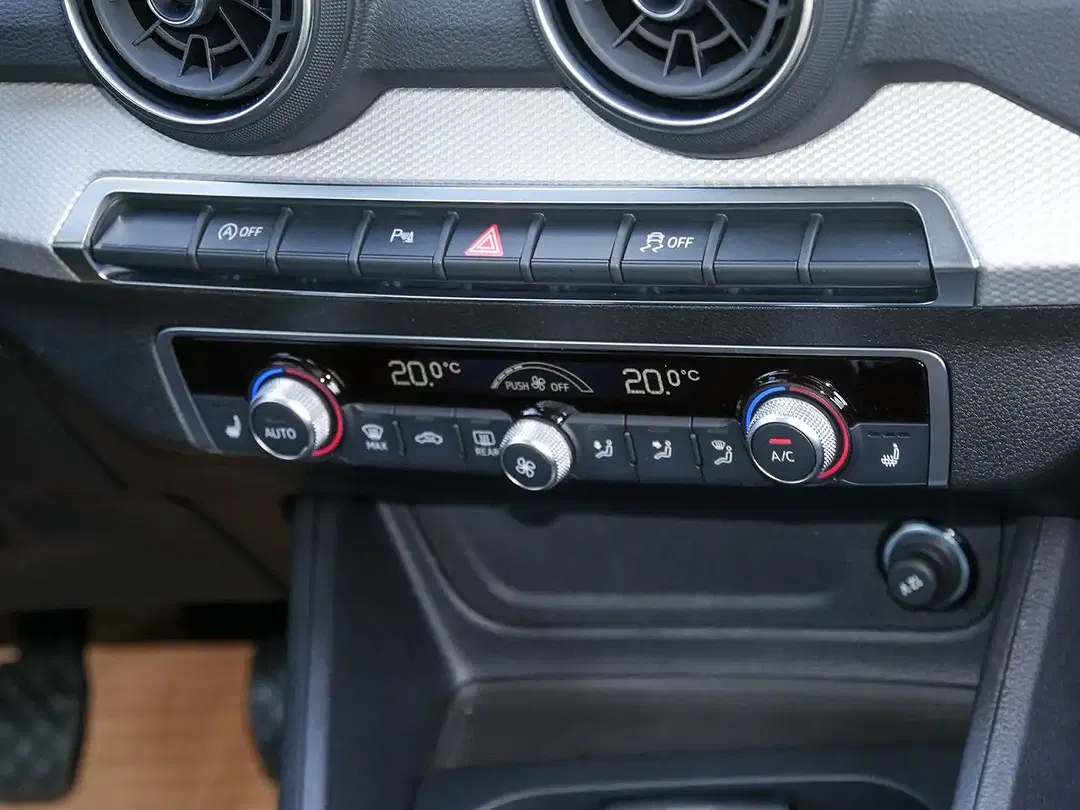 Audi Q2 30 TFSI - Thumbnail 9