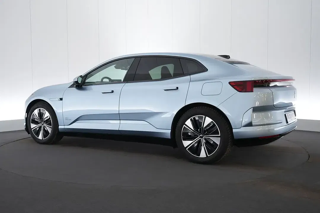 Polestar 4 100 kWh Long Range Dual Motor - Thumbnail 10