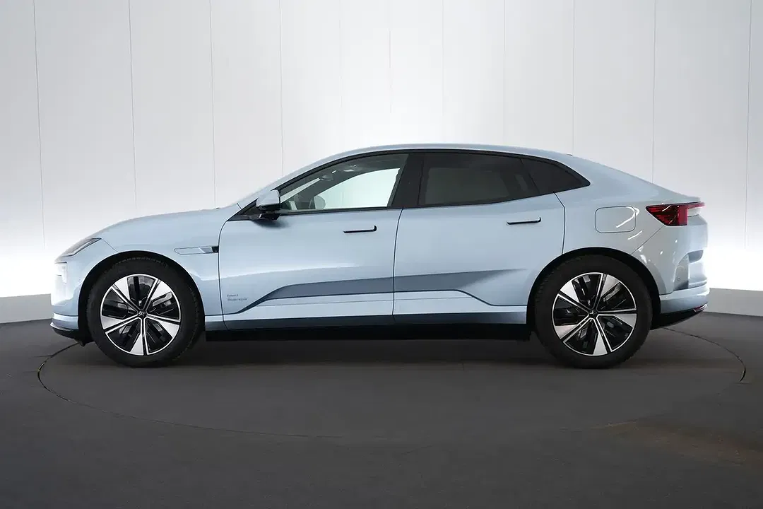 Polestar 4 100 kWh Long Range Dual Motor - Thumbnail 11