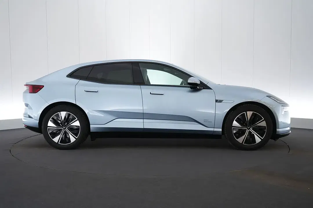 Polestar 4 100 kWh Long Range Dual Motor - Thumbnail 5