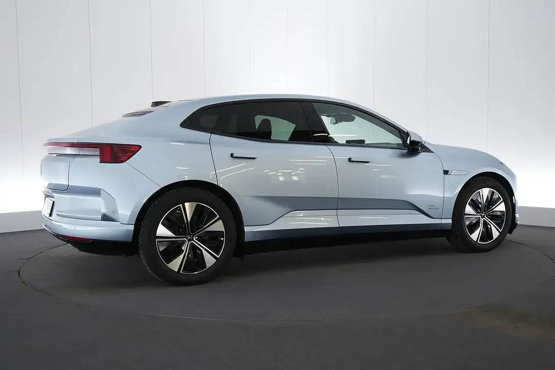 Polestar 4 100 kWh Long Range Dual Motor - Thumbnail 6