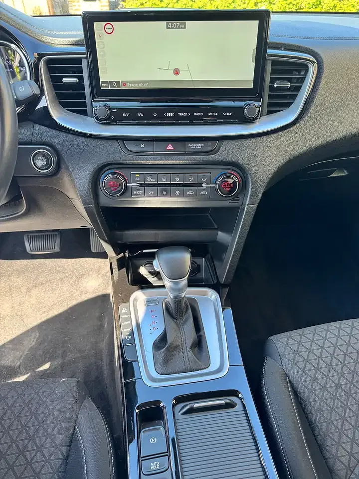 Kia Ceed SW / cee'd SW 1.6 GDI PHEV - Thumbnail 11