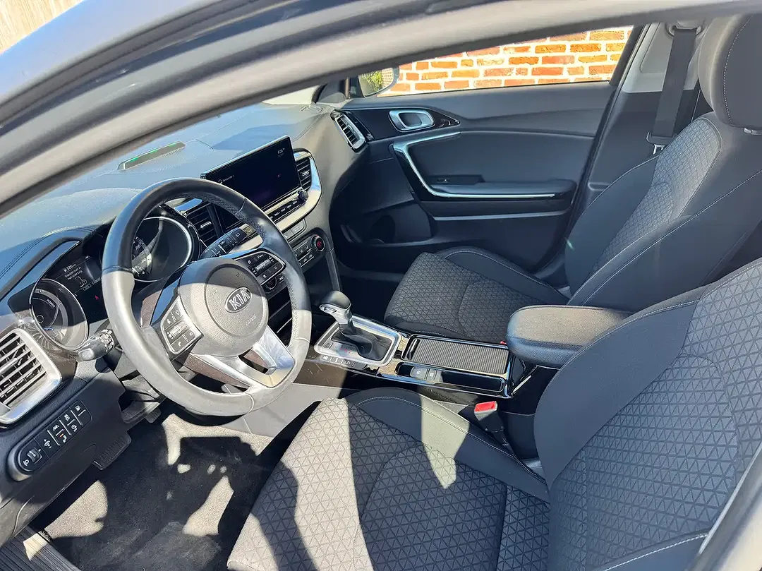 Kia Ceed SW / cee'd SW 1.6 GDI PHEV - Thumbnail 9