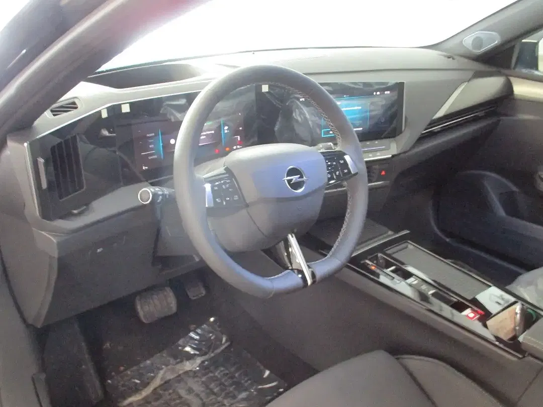 Opel Astra EV GS Matrix LED - Thumbnail 7