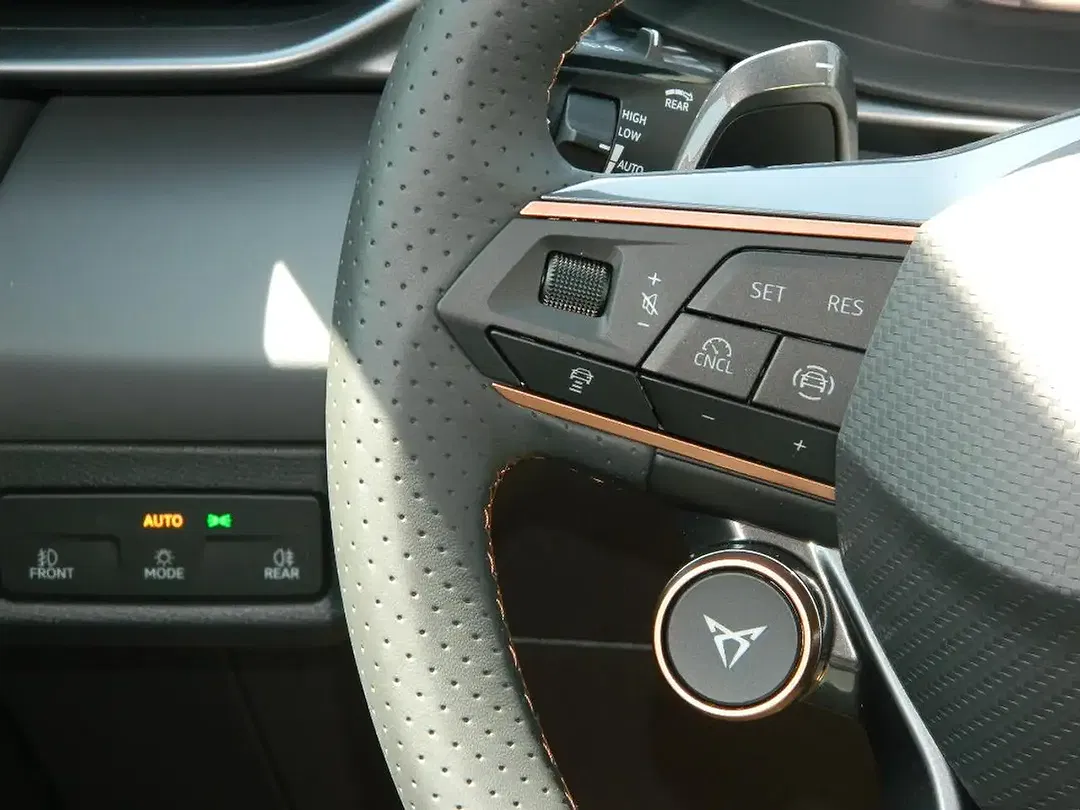 CUPRA Terramar DSG 4Drive VZ Matrix LED - Thumbnail 15