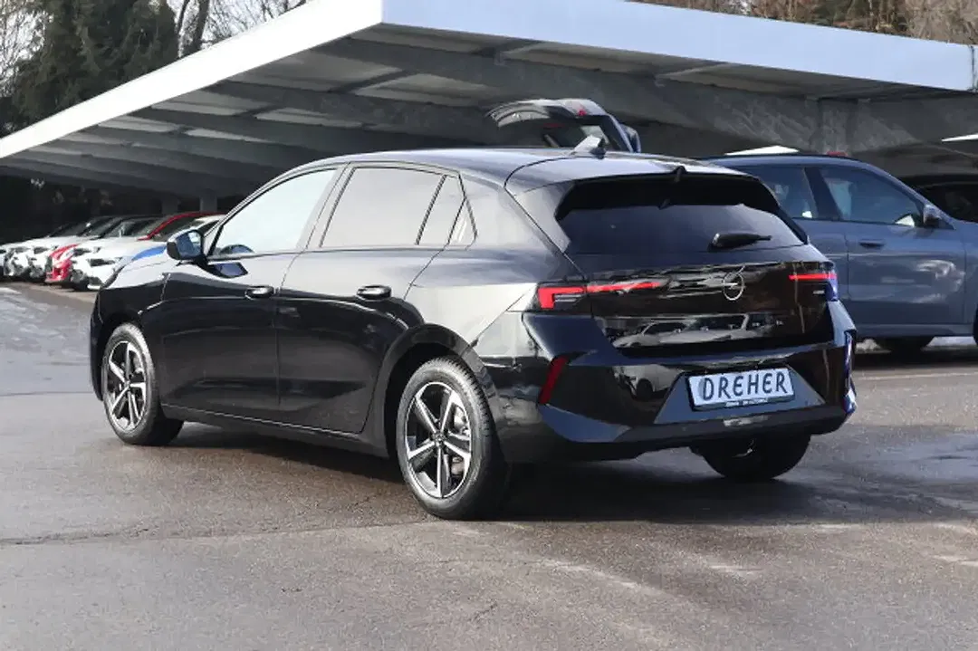 Opel Astra Edition - Thumbnail 4