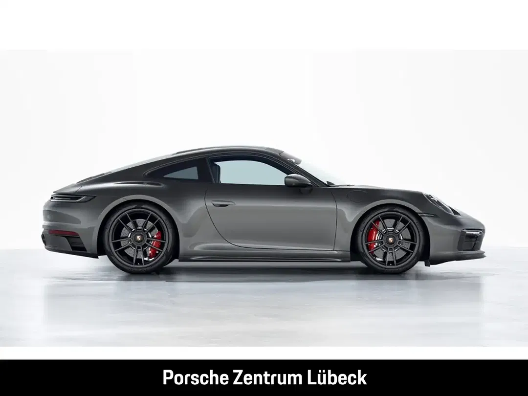 Porsche 992 Carrera 4 GTS - Thumbnail 5