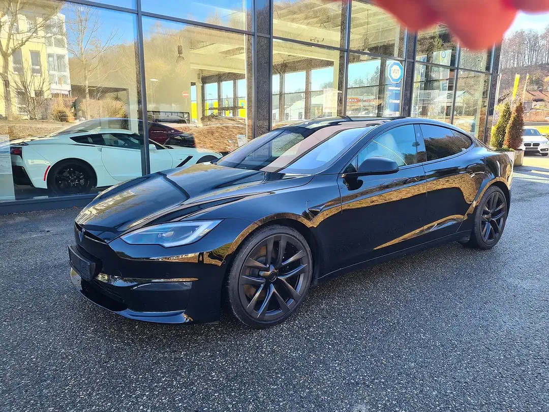 Tesla Model S Plaid - foto 1