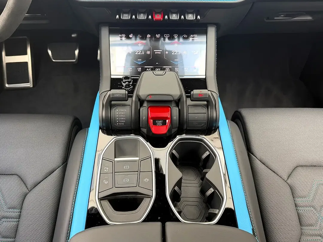 Lamborghini Urus SE - Thumbnail 12