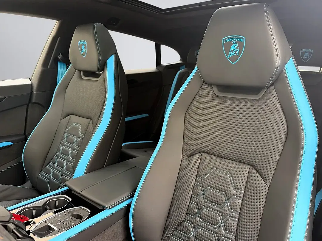 Lamborghini Urus SE - Thumbnail 4