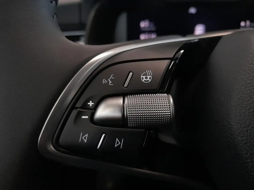 Skoda Kamiq SE L - Thumbnail 6