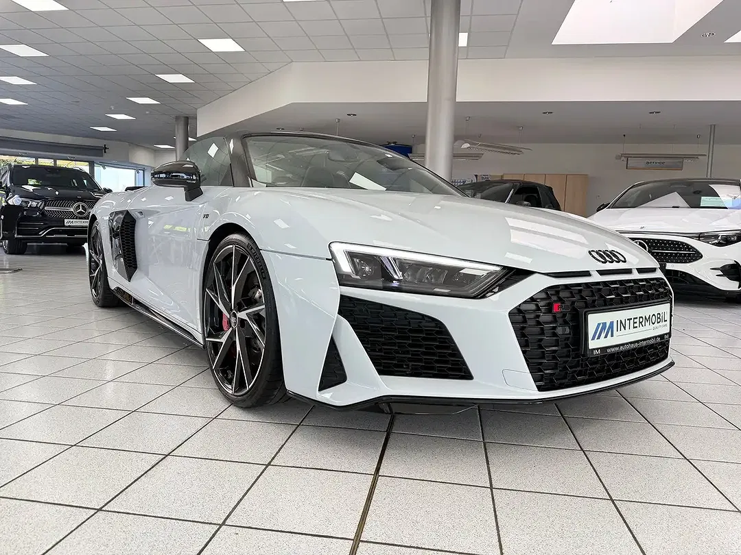 Audi R8 5.2 FSI exclusive - Thumbnail 3