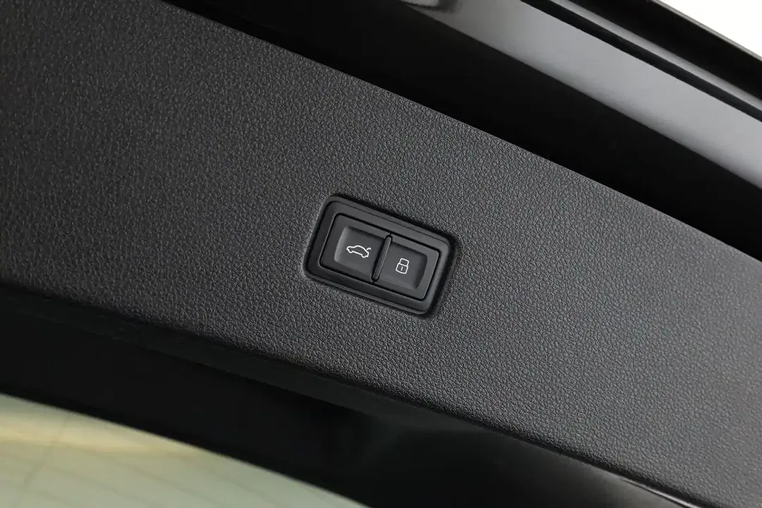 Audi SQ8 TFSI Matrix LED - Thumbnail 12