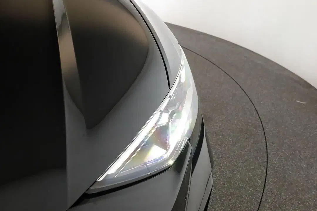 Audi SQ8 TFSI Matrix LED - Thumbnail 9