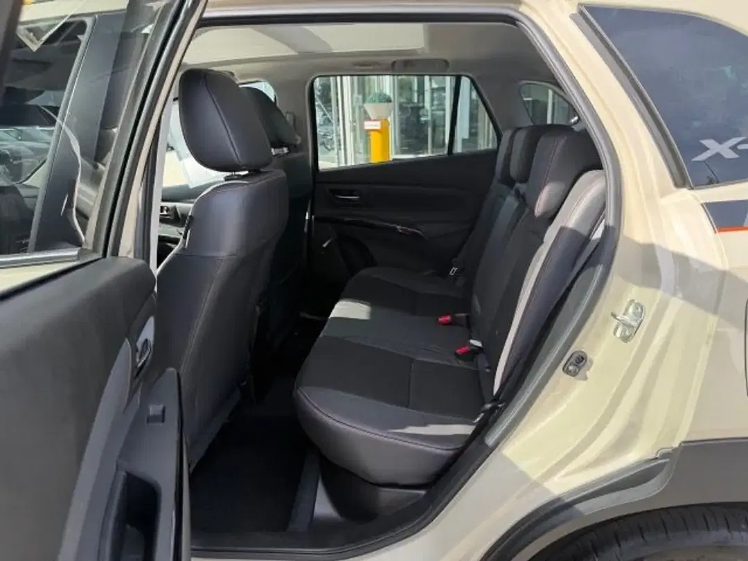 Suzuki S-Cross 1.4 BOOSTERJET 6AT 4x4 Comfort+ - Thumbnail 19