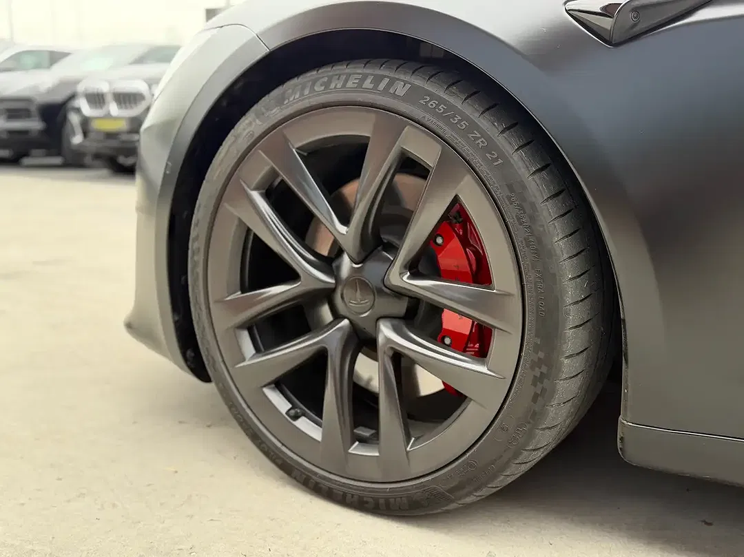 Tesla Model S Long Range - Thumbnail 14