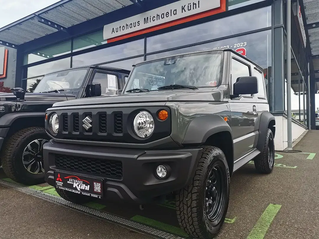 Suzuki Jimny 1.5 - foto 1