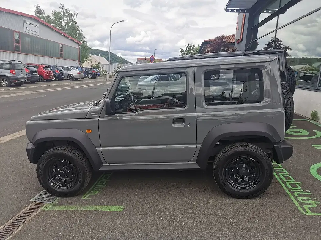 Suzuki Jimny 1.5 - foto 2