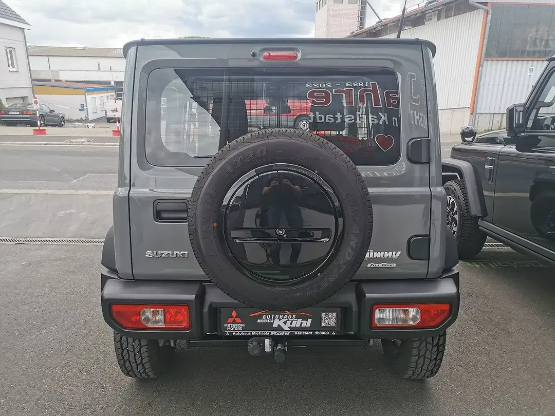Suzuki Jimny 1.5 - Thumbnail 4