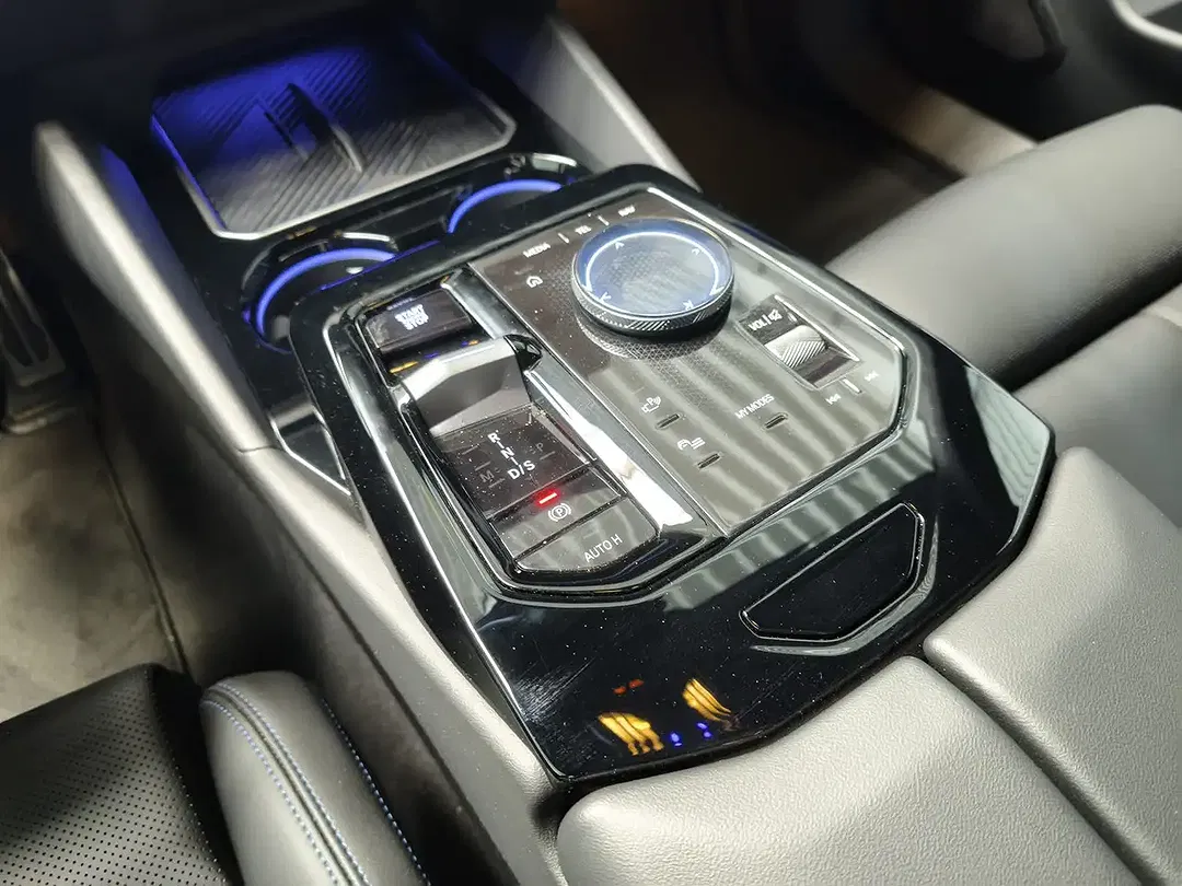 BMW 520 Touring M Sport Pro - Thumbnail 14