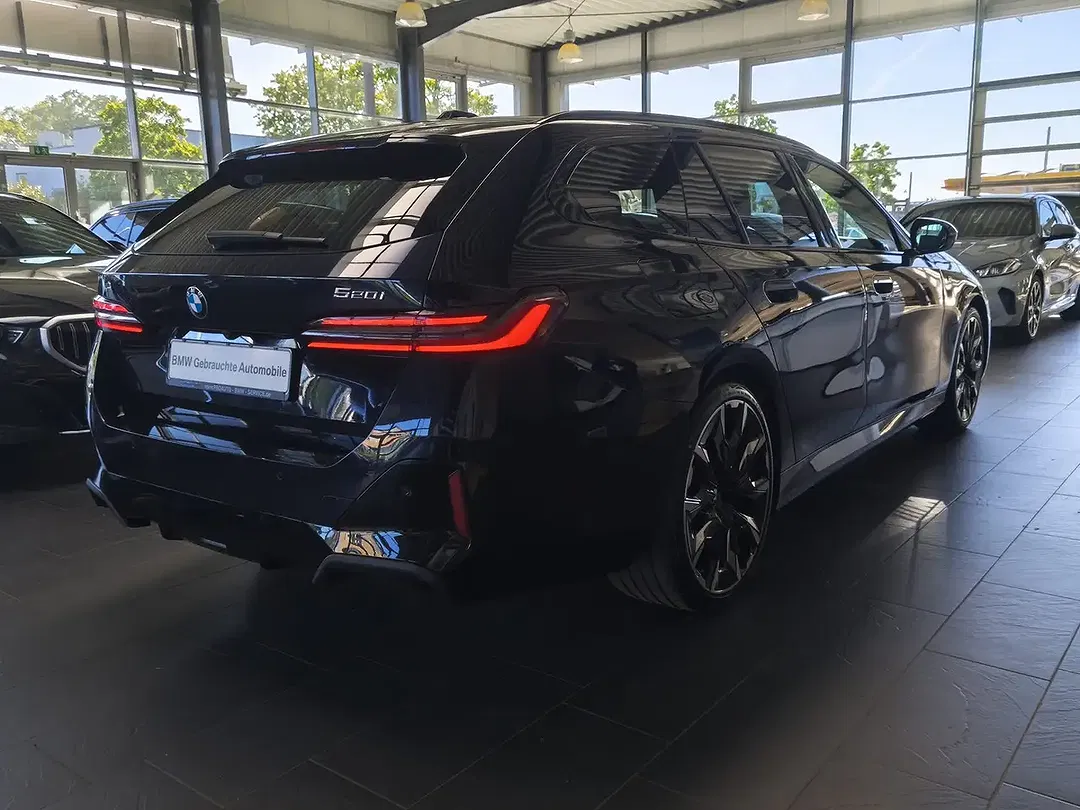 BMW 520 Touring M Sport Pro - Thumbnail 7