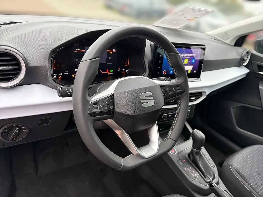 SEAT Ibiza 1.0 TSI DSG Road Edition - Thumbnail 9