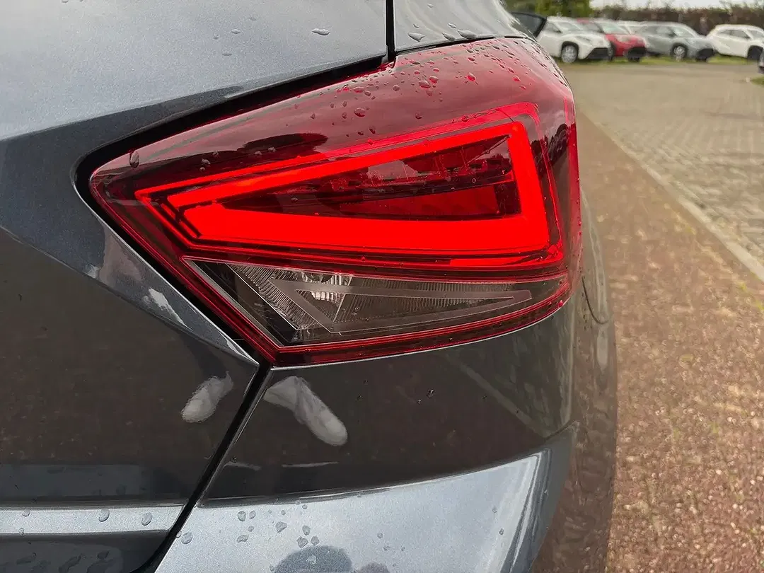SEAT Ibiza 1.0 TSI DSG Road Edition - Thumbnail 7