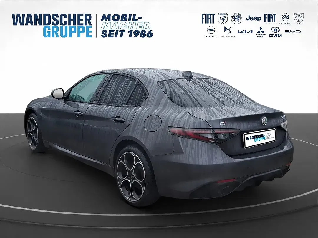 Alfa Romeo Giulia 2.0 16V Turbo Q4 Veloce - Thumbnail 3